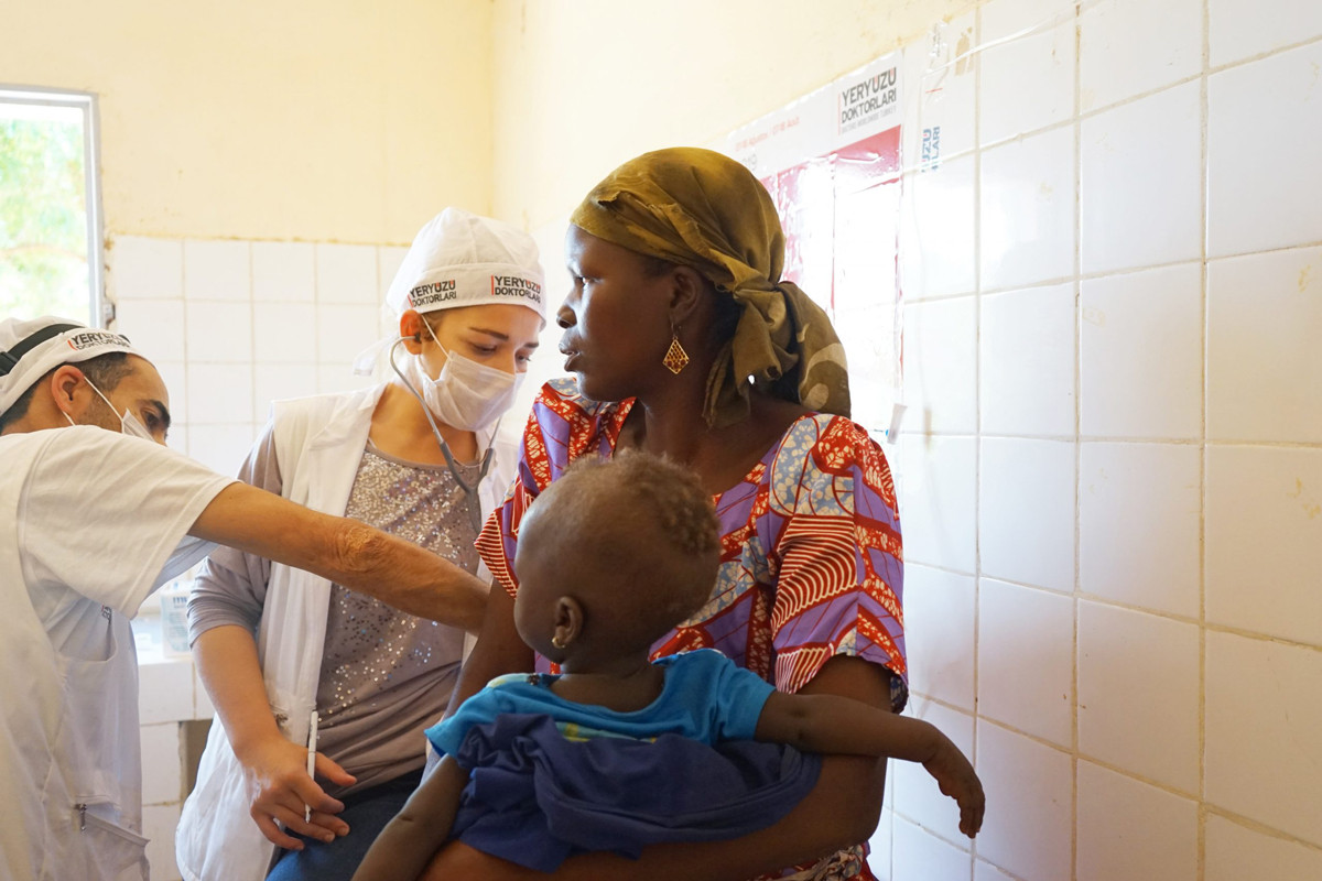 YAŞASIN ANNELER, YAŞASIN ÇOCUKLAR