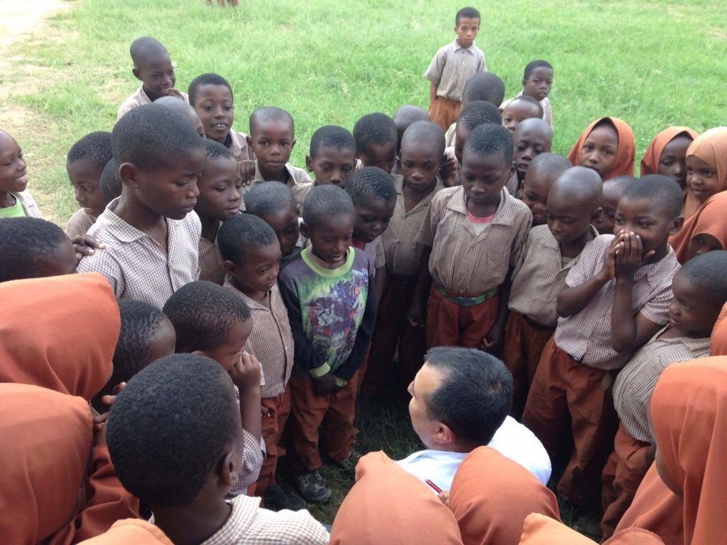 TIP BAYRAMINDA GÖNÜLLÜ DOKTORLARIMIZDAN SAHA ANILARI